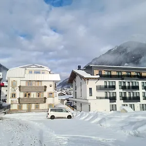 klaushof.ischgl-hotels.net/